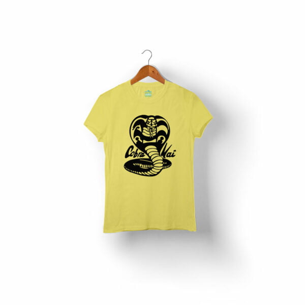 Playera cobra kai online mujer