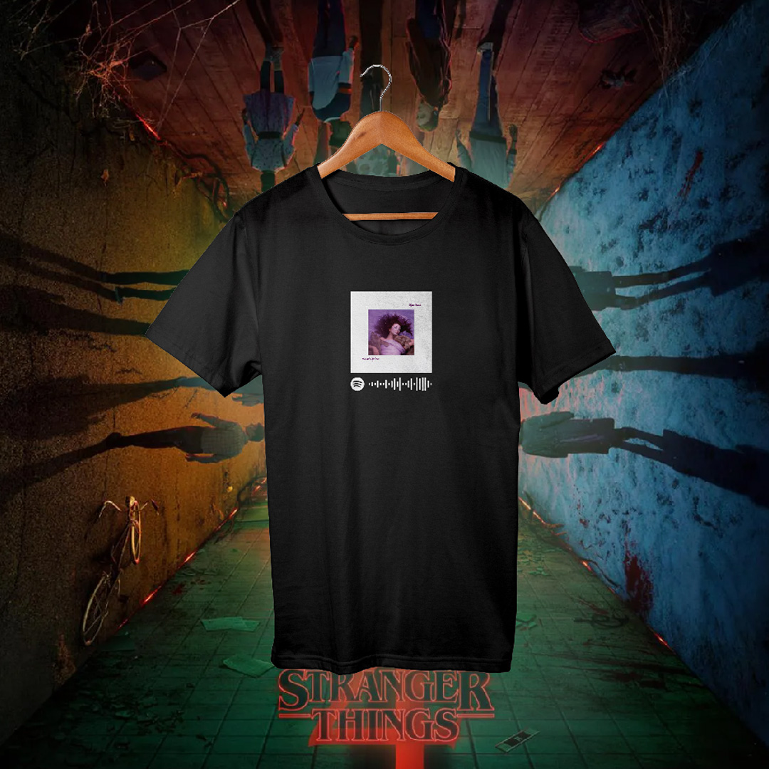 Camiseta Stranger Things - Kate - Brilla En La Oscuridad | Tienda Online